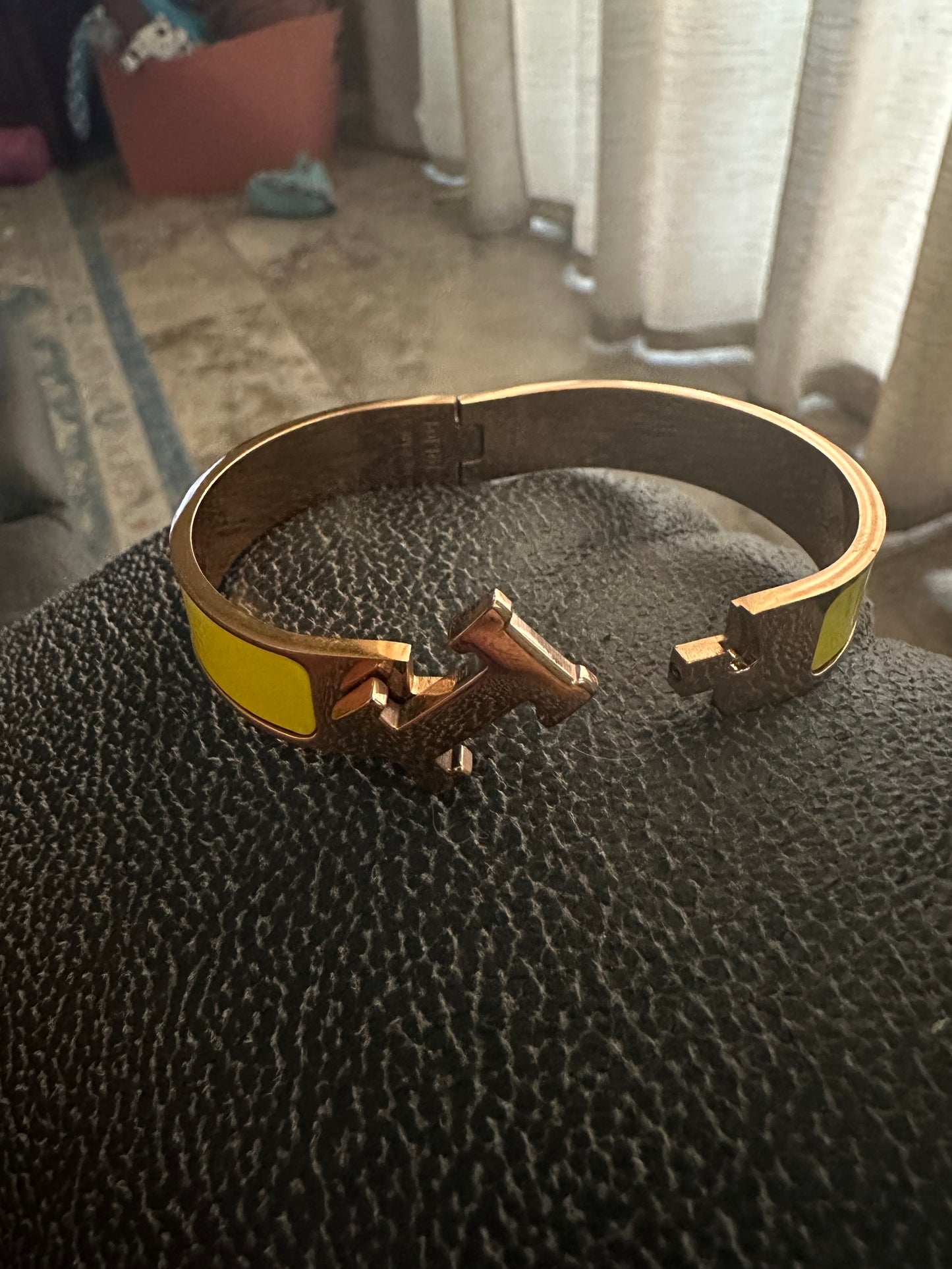 Hermés Clic bracelet