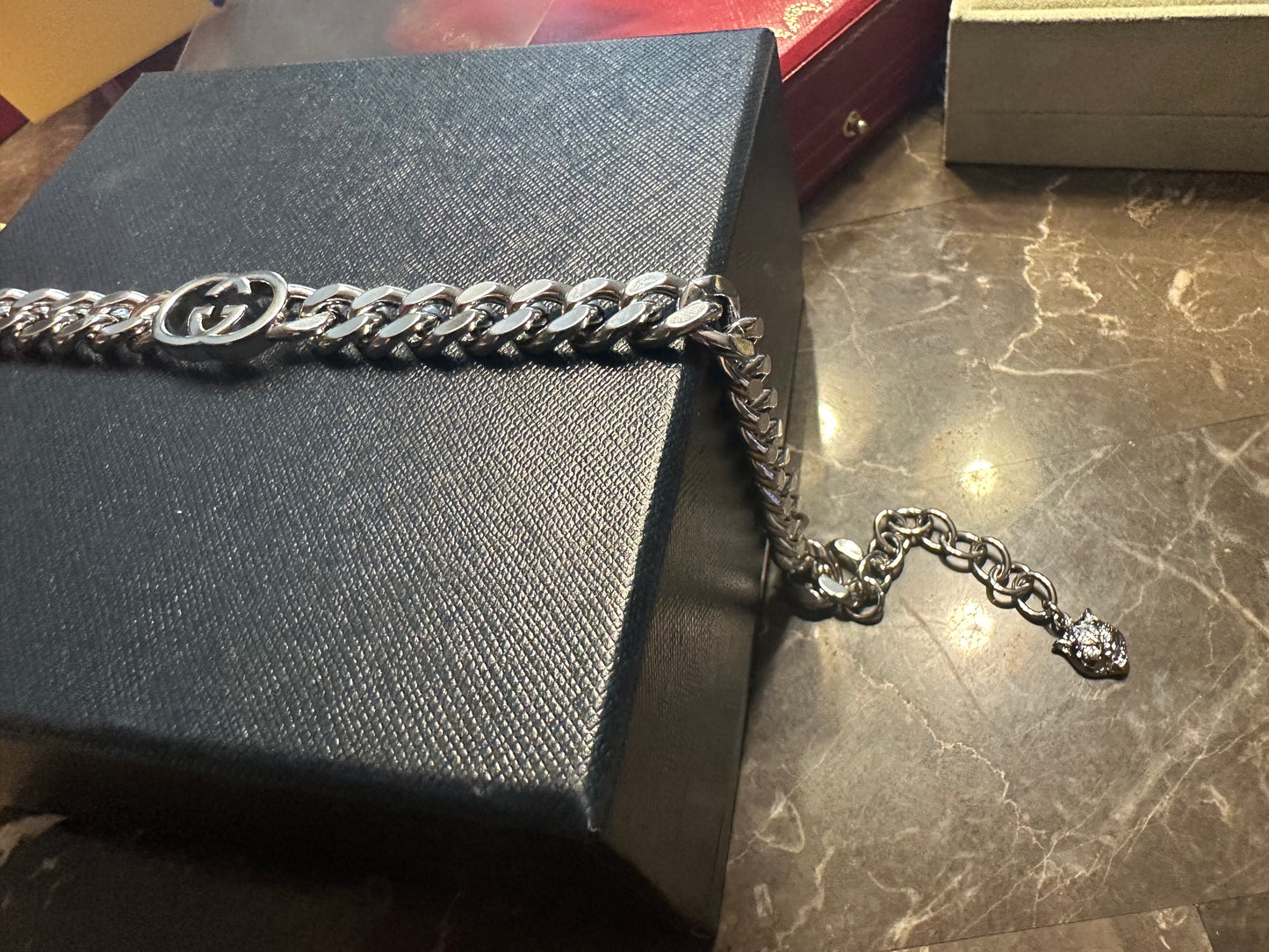 Gucci, silver choker necklace