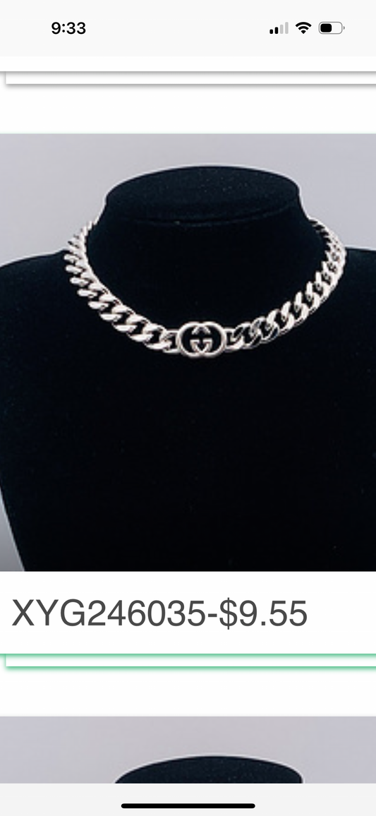 Gucci, silver choker necklace
